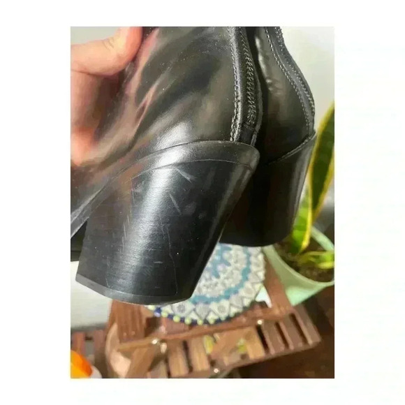 AGL Black Bootie - Picture 5 of 6